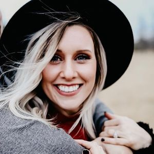 Meet your Posher, Kacee